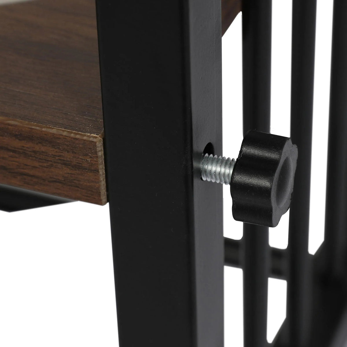 Close-up of the locking knob used to change the height